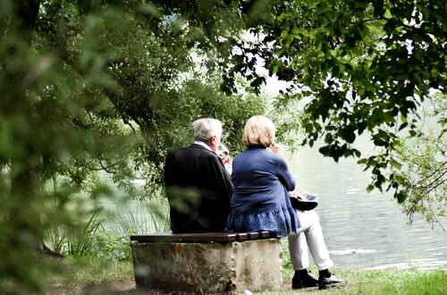 Patrocinio de padres y abuelos en Canadá: qué significa la pausa de 2026